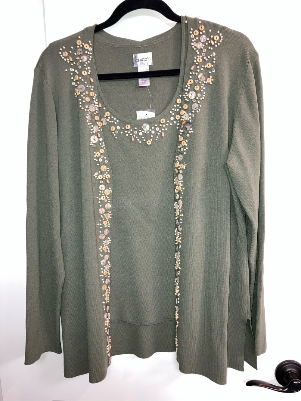 NWT CHICO’S~ 2-piece Sweater Set Size 2
Green Beaded $206